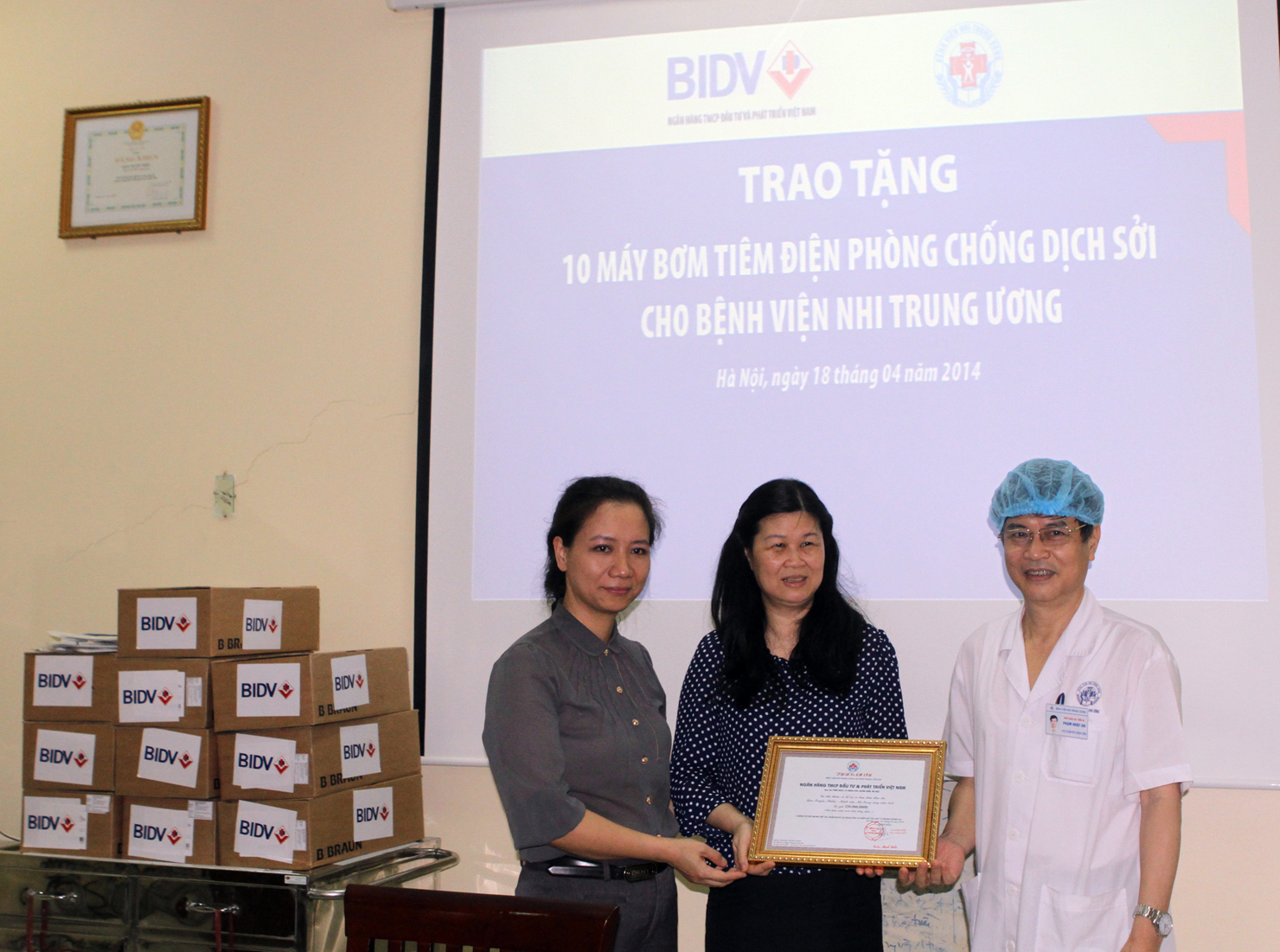 BIDV tài trợ 10 máy bơm tiêm điện cho Bệnh viện Nhi Trung ương. Nguồn: bidv.com.vn